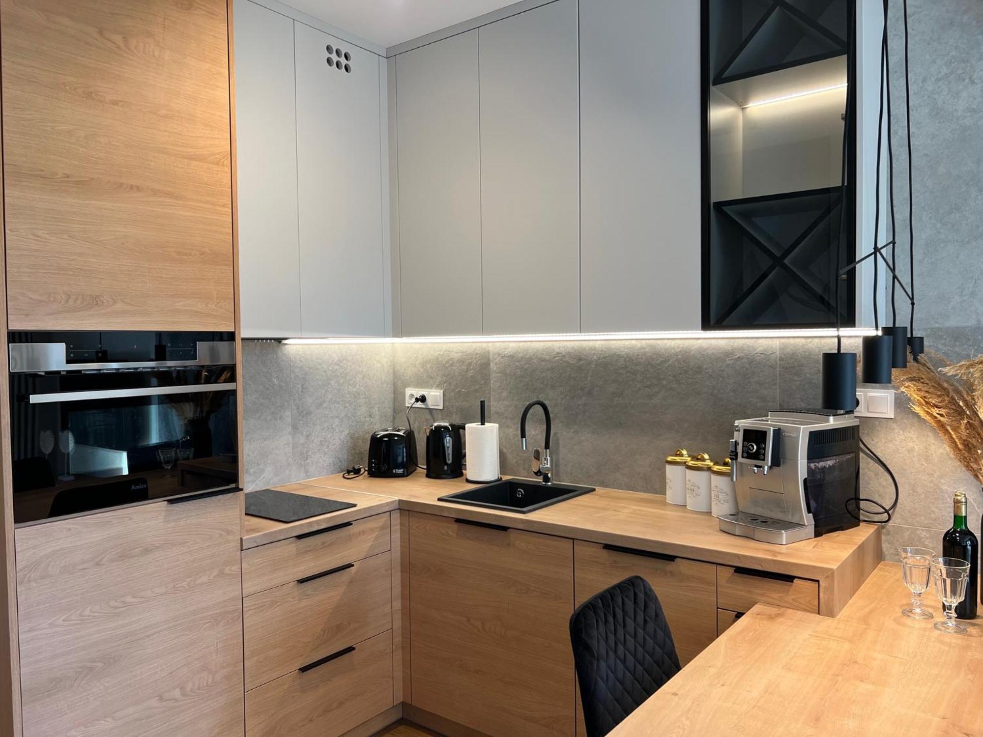 Family & Business Elegant Apartments Ul Lotnicza Centrum Galeria Korona - 1 Bedroom, Terrace, Air Conditioning, Garage - New! Kielce Esterno foto